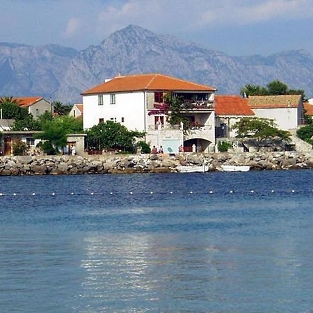 Apartments Bartul Sućuraj Kültér fotó