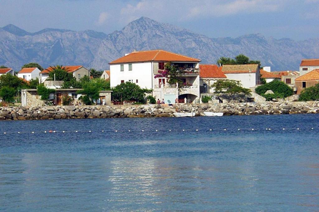 Apartments Bartul Sućuraj Kültér fotó
