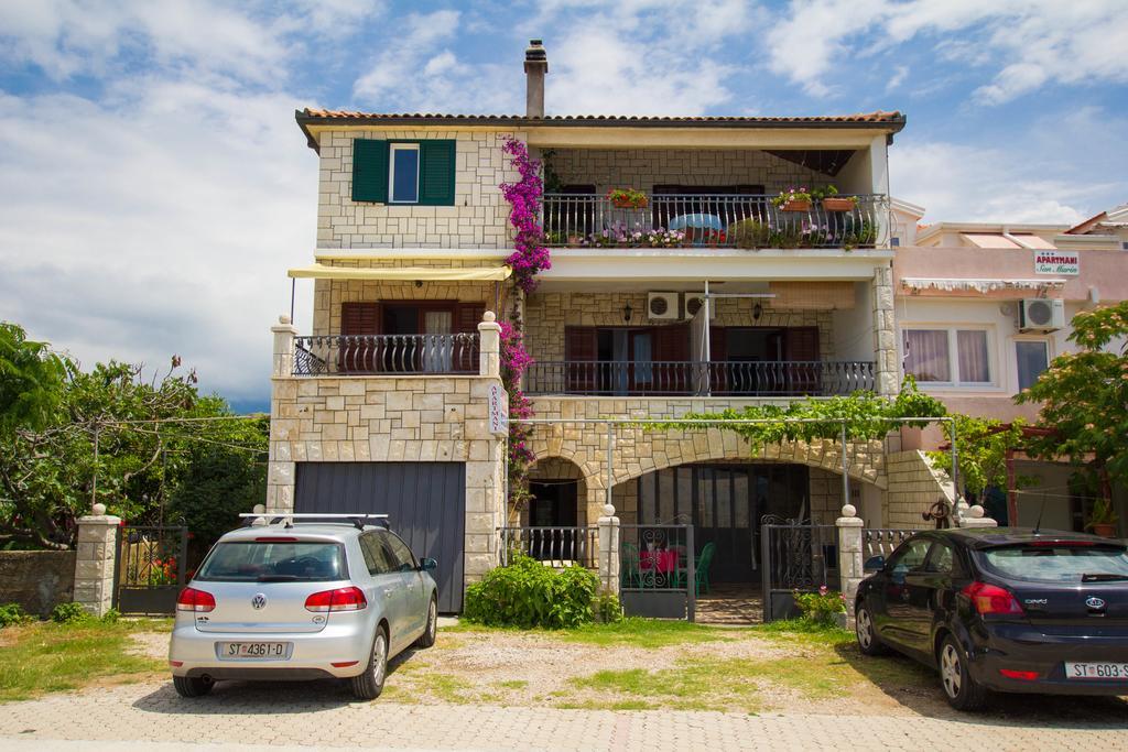 Apartments Bartul Sućuraj Kültér fotó