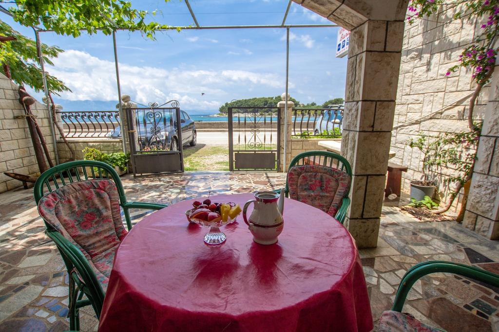 Apartments Bartul Sućuraj Kültér fotó