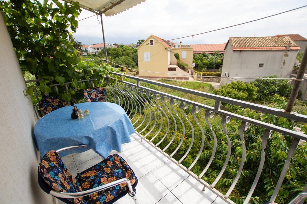 Apartments Bartul Sućuraj Kültér fotó