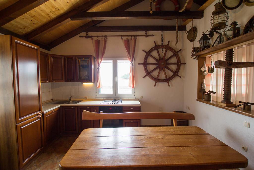 Apartments Bartul Sućuraj Kültér fotó
