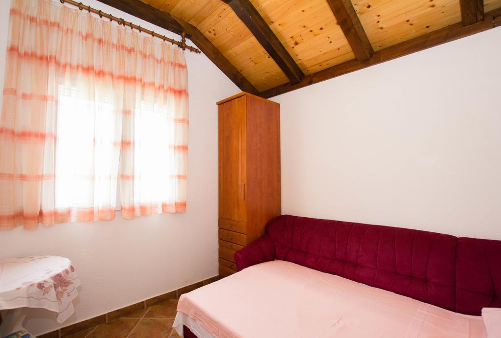 Apartments Bartul Sućuraj Kültér fotó