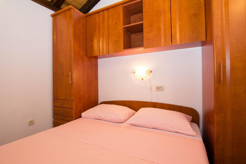 Apartments Bartul Sućuraj Kültér fotó